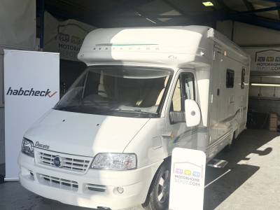 2005 Bessacarr E710 Fixed Bed 2 Berth