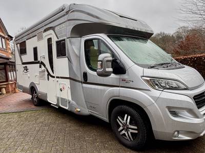 2019 Laika Kreos 4012 Dolce Vita Motorhome 4 Berth 4 Seat Belts