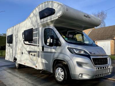 Elddis Marquis Majestic 180 6 Berth 6 Belt Rear Lounge Motorhome For Sale