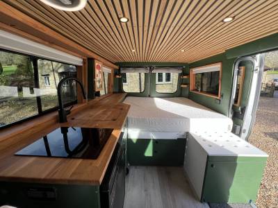 Citroen Relay Campervan 2.2L 2 Berth/Belt Double Bed Electric Hob Solar 142K