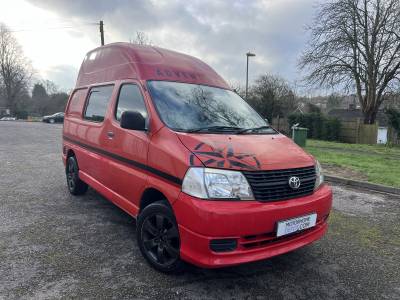 Toyota Hiace Camper Rock and Roll Bed Heating Hob Towbar Reversing Cam