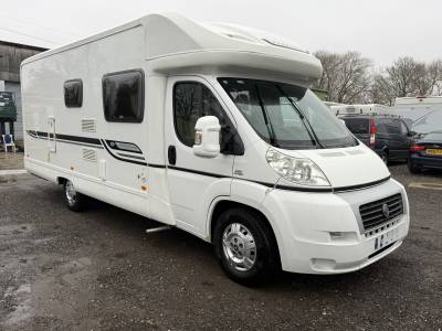 Bessacarr E480 fixed bed rear garage 