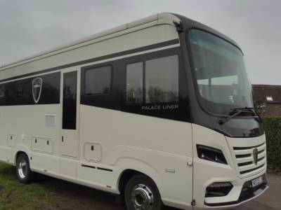 Morelo Palace Liner 90 Luxury 2 berth Mercedes motorhome for sale