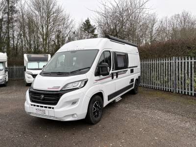 Autotrail V-Line 669S 