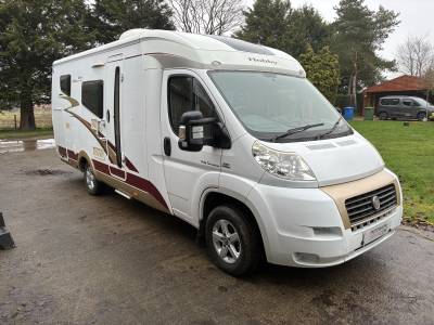 Hobby Van  Exclusive 2012 3 Berth 4 Belt Rear Twin Bed Motorhome For Sale