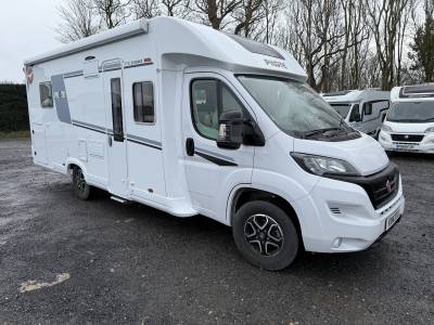 Pilote P740FC Evidence, Island Bed, Garage, 1 Owner, Low Miles