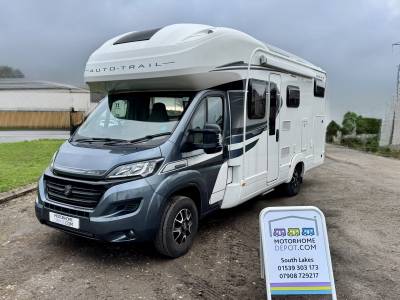 Auto-Trail Imala 736G 2020 2.3l FIAT 140bhp Manual FSH 6 berth 4 belt