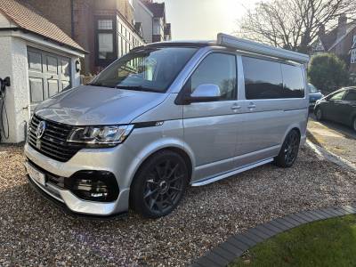 VW TRANSPORTER T30 HIGH LINE TDI CAMPER VAN MONSTER CONVERSION