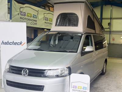 2015 Volkswagen T30 4 Berth 5 Travelling Belts Pop Top