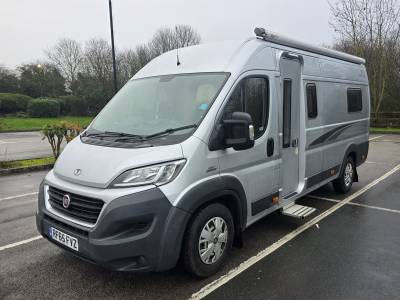 2015 Vantage Neo Rear Lounge 2 Berth 2 Belt Motorhome For Sale