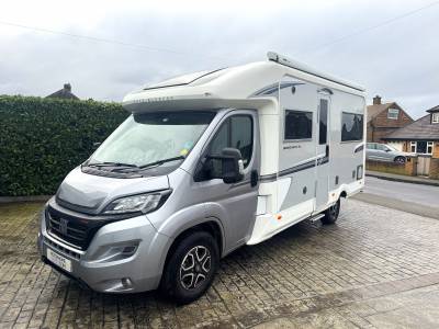 Autosleeper Broadway EL 2 Berth 2 Travel Seat Rear Lounge Motorhome For Sale