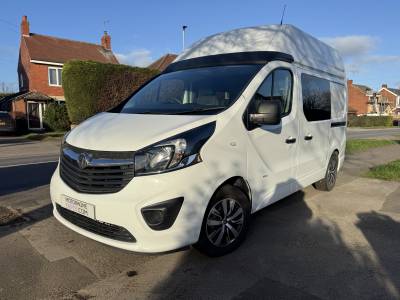 Vauxhall Vivaro - 2 berth - 4 belts - 2018 - Campervan for sale