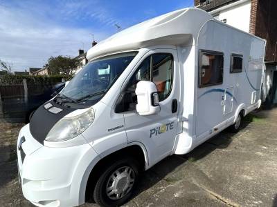 2007 PILOTE AVENTURA P670 4 BERTH FRENCH BED Motorhome for Sale