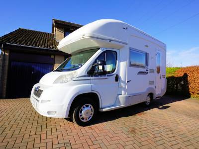 Auto-Sleepers Lancashire, 4-Berth, 4-Seatbelts, Over-cab Double Bed, End-kitchen