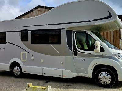 RollerTeam AutoRoller 746 2021 6 berth/belts 3650kgs 12k U shaped lounge