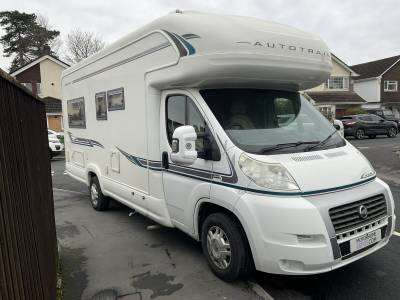 Autotrail Apache 634, 2010, 2 berth, 2 belts