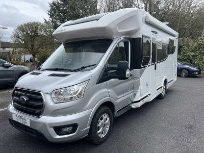 Benimar T494 VGC 4 Berth 4 Belt Rear Garage Solar Awning WiFi Tracker 13k Miles