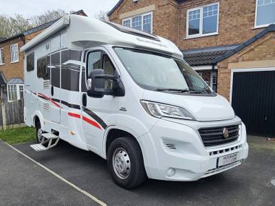 Dethleffs Sunlight T60 - 2015 - End Bedroom with Large Garage - FOR SALE