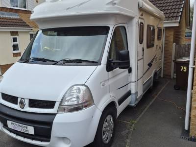 2005 Lunar Telstar 2 Berth end kitchen motorhome.