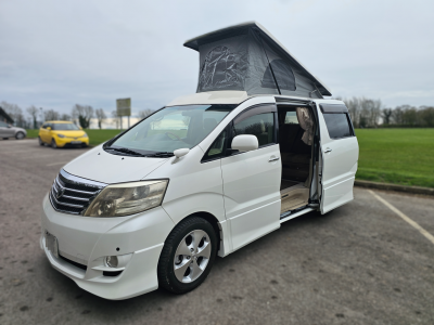 Toyota Alphard camper conversion