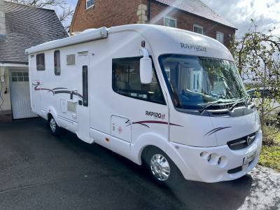 2010/10 Rapido 9066 DF Automatic A-Class