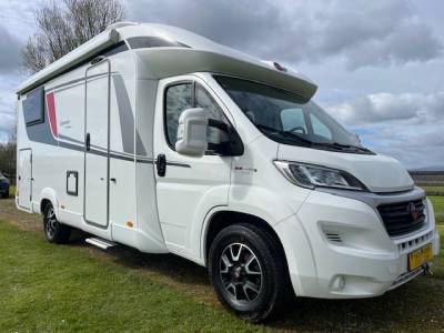 BURSTNER LYSEO T690G