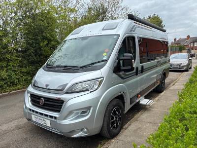 Autosleeper Warwick XL Automatic 11,700 miles HIGH SPEC Hab A/C