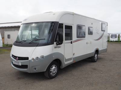 Rapido Le Randonneur 866F, 4 Berth, 4 Belt, Fixed Beds, Twin Leisure Batteries