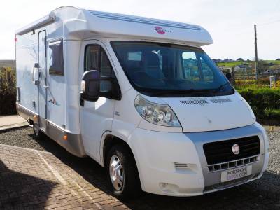 Burstner Marano T580, 3 Berth, 3 Belt, Fixed Bed, Solar