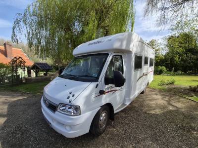 Rapido 7087F,2004, Manual,4 berth,4 belts, fixed bed, solar panel, low miles