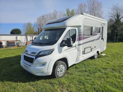 Auto-Sleepers Broadway EK