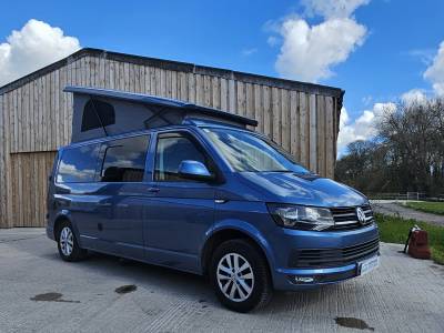 VW T6 Transporter T30 2015 Hi Line LWB 87k pop top camper van 4 berth 5 belts