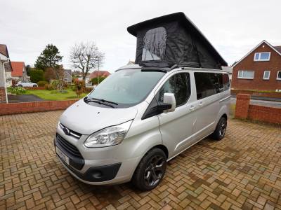 2017 Automatic Ford Transit Custom 290 4-Berths, 4-Seatbelts Pop-top Campervan