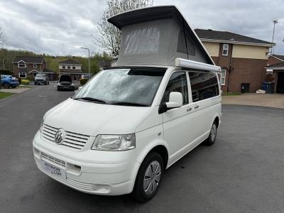 Volkswagen T5 T28 Transporter 4 berth pop top campervan for sale