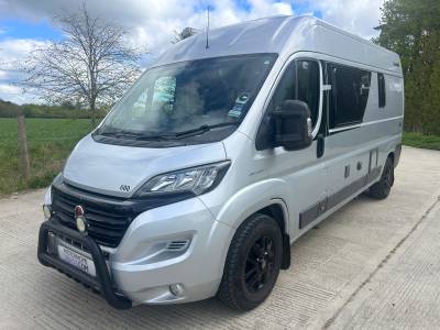 Sunlight Cliff 600 For Sale, Fixed Bed, Solar, New Cambelt, 2 x Gaslow Bottles