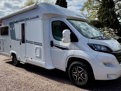 2024 Pilote Evidence 696U 4 Berth 4 Seat Belts Automatic Motorhome 3,400 miles