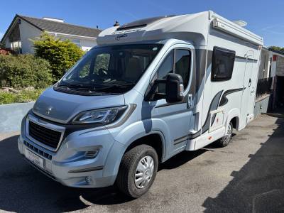 2017 Elddis Signature 115 2 Berth 2 Belt Lounge conversion Motorhome for sale