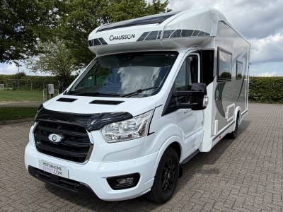 Chausson Titanium 640 for sale,  Automatic, rear washroom, motorhome for sale
