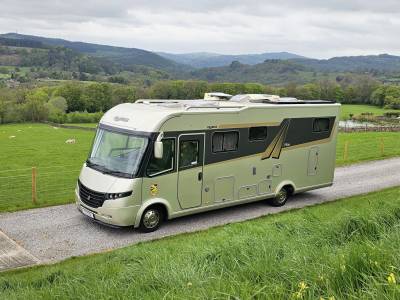 Frankia i7900 Platin - 2017 - Fixed Singles - FOR SALE