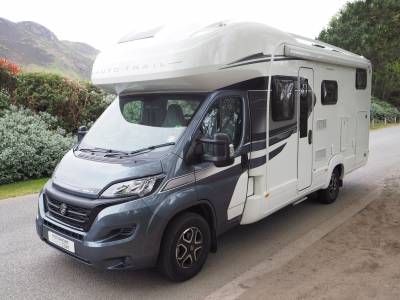 AutoTrail Imala 736G, 6 Berth/4Belt, Fixed Bed, Auto