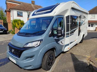 Swift Escape 640 Hi style