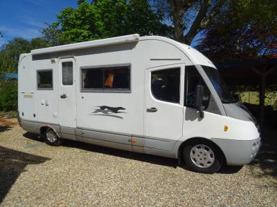 Laika Ecovip H680 5 Berth 5 belts 2005 