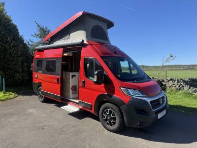 Hymer Grand Canyon 4 Berth 4 Travel Seat Rear Fixed Bed Motorhome For Sale