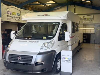 2014 Rollerteam Autorollerteam 269 p Island Bed 4 Berth 4 Travelling Belts