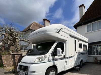 2010 Auto-Trail Apache 634 SE 2 berth 2 seat belt motorhome for sale