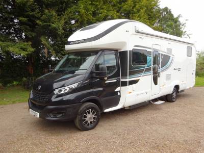 Swift Kontiki 675 Dynamic 2021 6 Berth 4 Belts Automatic Motorhome For Sale