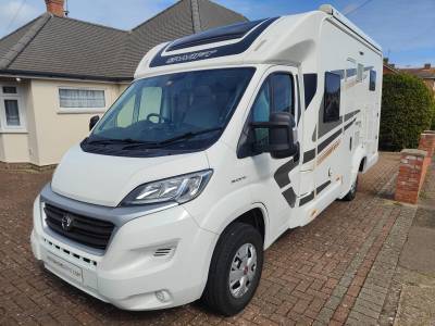 Swift Escape 614