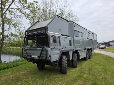 MAN KAT 8 x 8 Overland