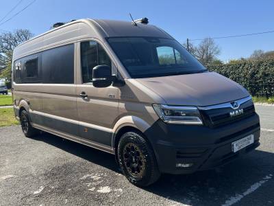 MAN TGE 3.180,4 x4, 2025, 2 berth rear lounge van conversion