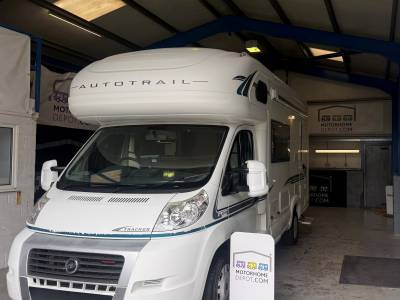 2010 Autotrail Tracker EKS 2 Berth 2 Travelling Belts Rear Kitchen